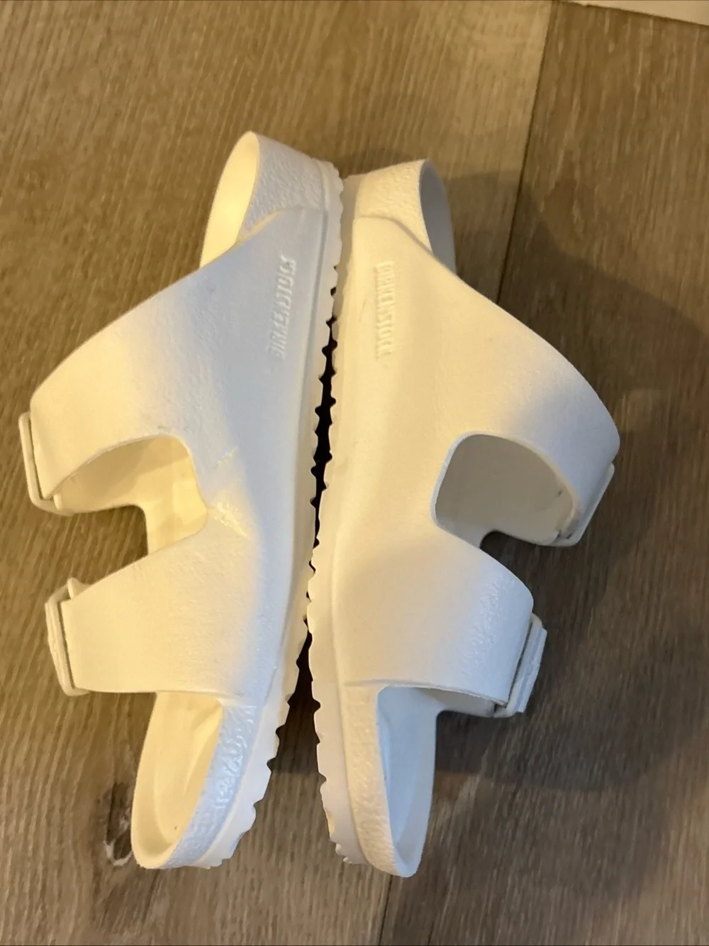EUC Birkenstock Kids Arizona EVA Sandals White Slip-On Size 33 EU 2 US